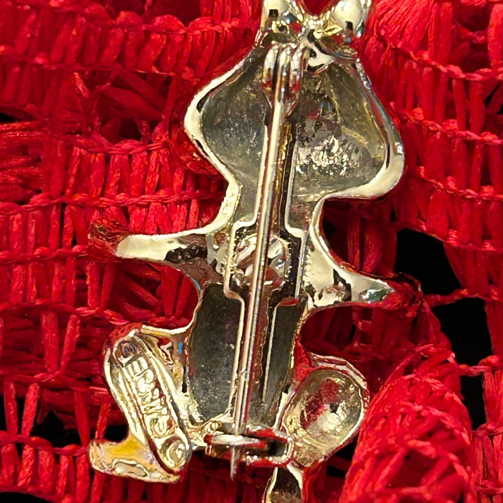Vintage Gold Cartoon Chipmunk Brooch - Picture 3 of 4